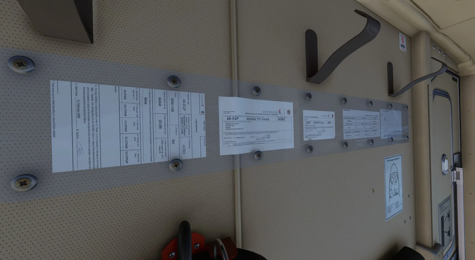 PMDG 777-300ER Emirates Edition Fly Better (Fictional) — Gallery 8